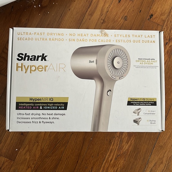Shark HyperAir Hair Dryer - Picture 2 of 3